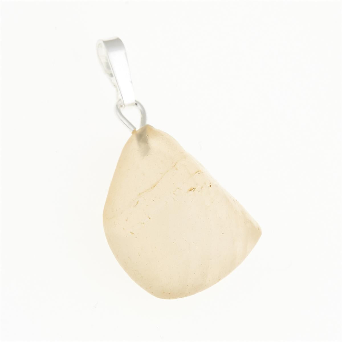 Silver pendant with Libyan glass 049