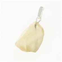 Silver pendant with Libyan glass 055