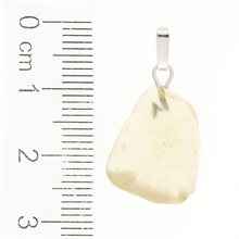 Silver pendant with Libyan glass 055