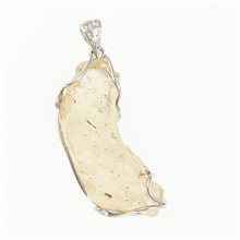Pendant with Libyan glass 25-010