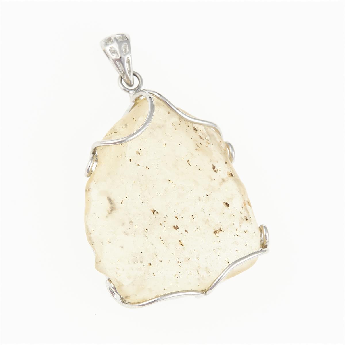 Pendant with Libyan glass 25-18