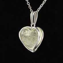 Silver pendant with Libyan glass - heart 25-85