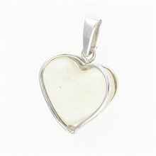 Silver pendant with Libyan glass - heart 25-85