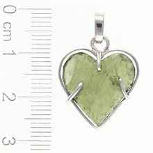 Ciondolo in argento con moldavite - cuore MB26-010