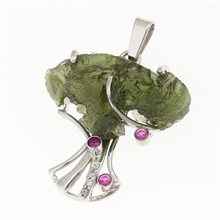 Ciondolo in argento con moldavite e zirconi – Tree of life 9598