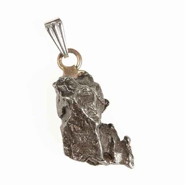 Pendant with meteorite 058