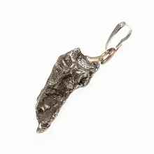 Pendant with meteorite 058