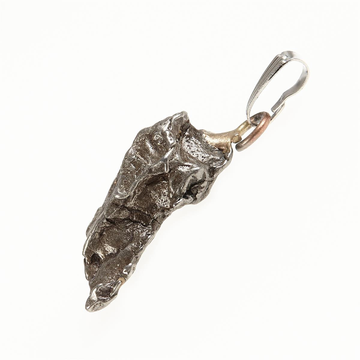 Pendant with meteorite 058