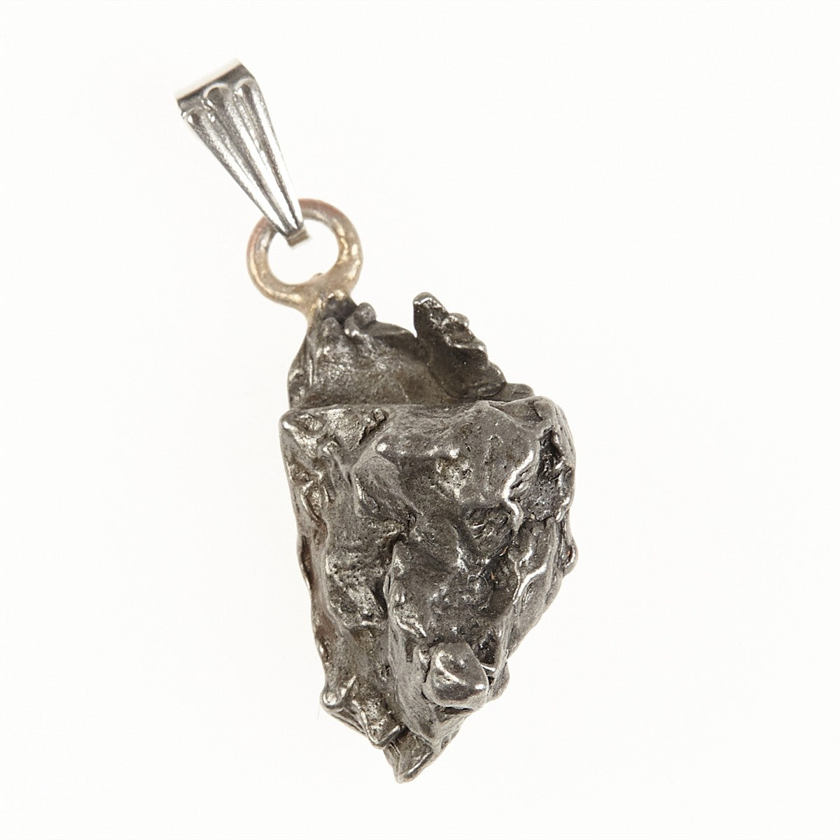 Pendant with meteorite 061