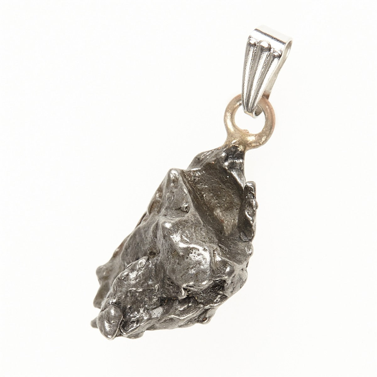 Pendant with meteorite 061