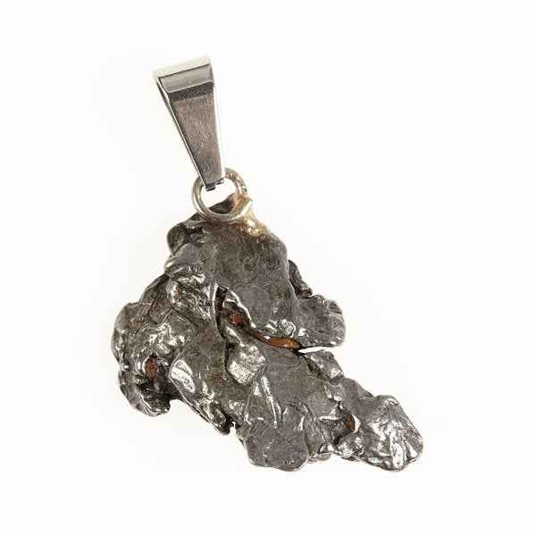 Pendant with meteorite 069