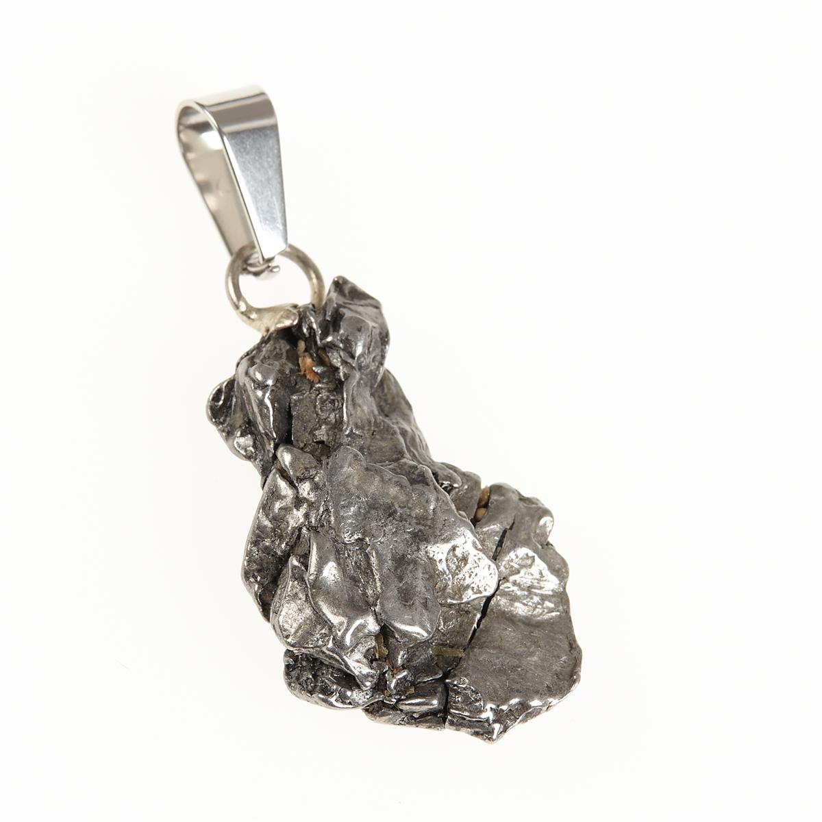 Pendant with meteorite 071