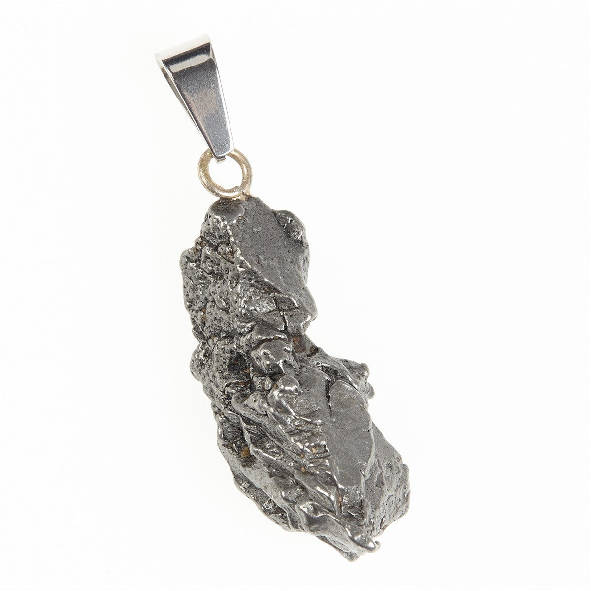Pendant with meteorite 090
