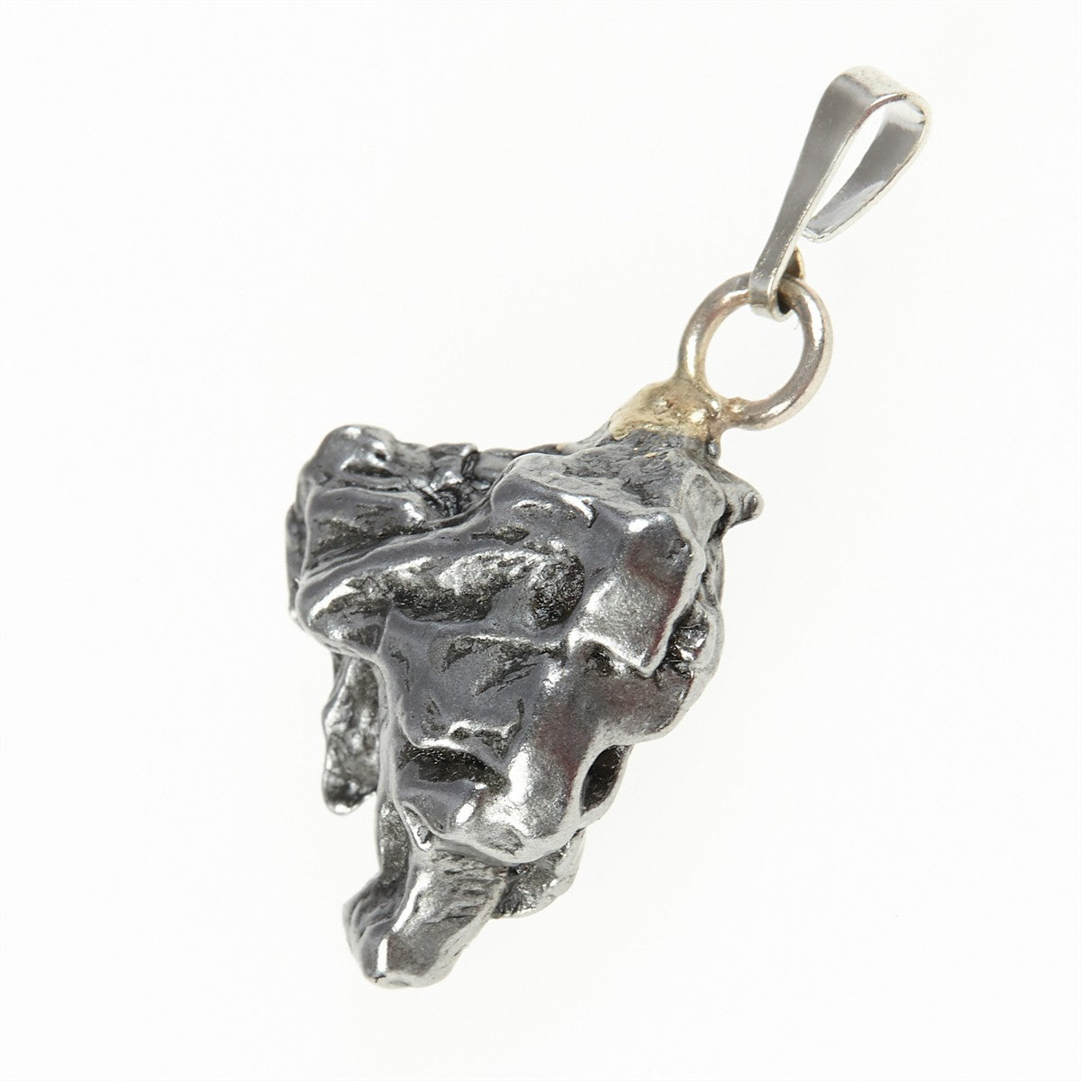 Pendant with meteorite 102