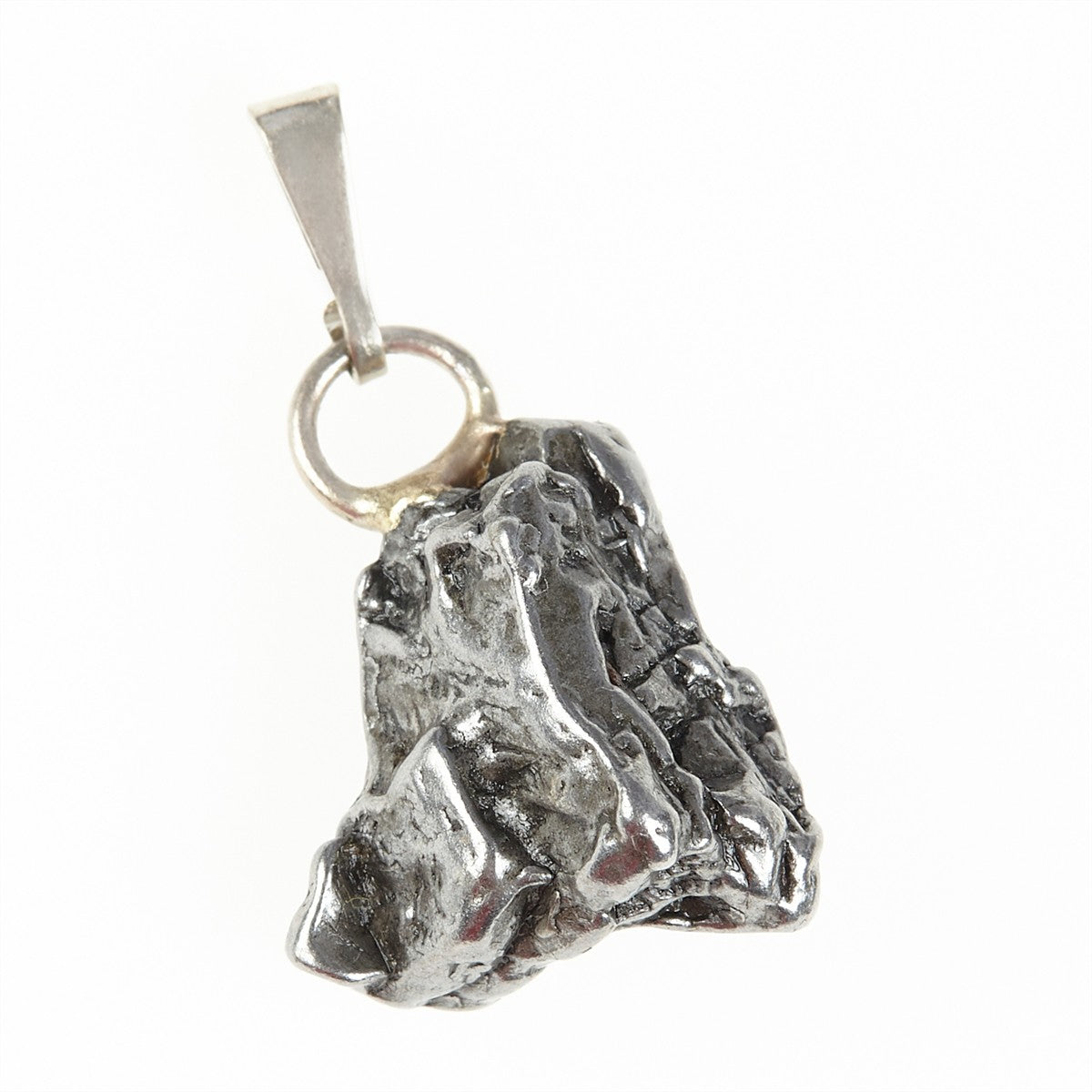 Pendant with meteorite 103