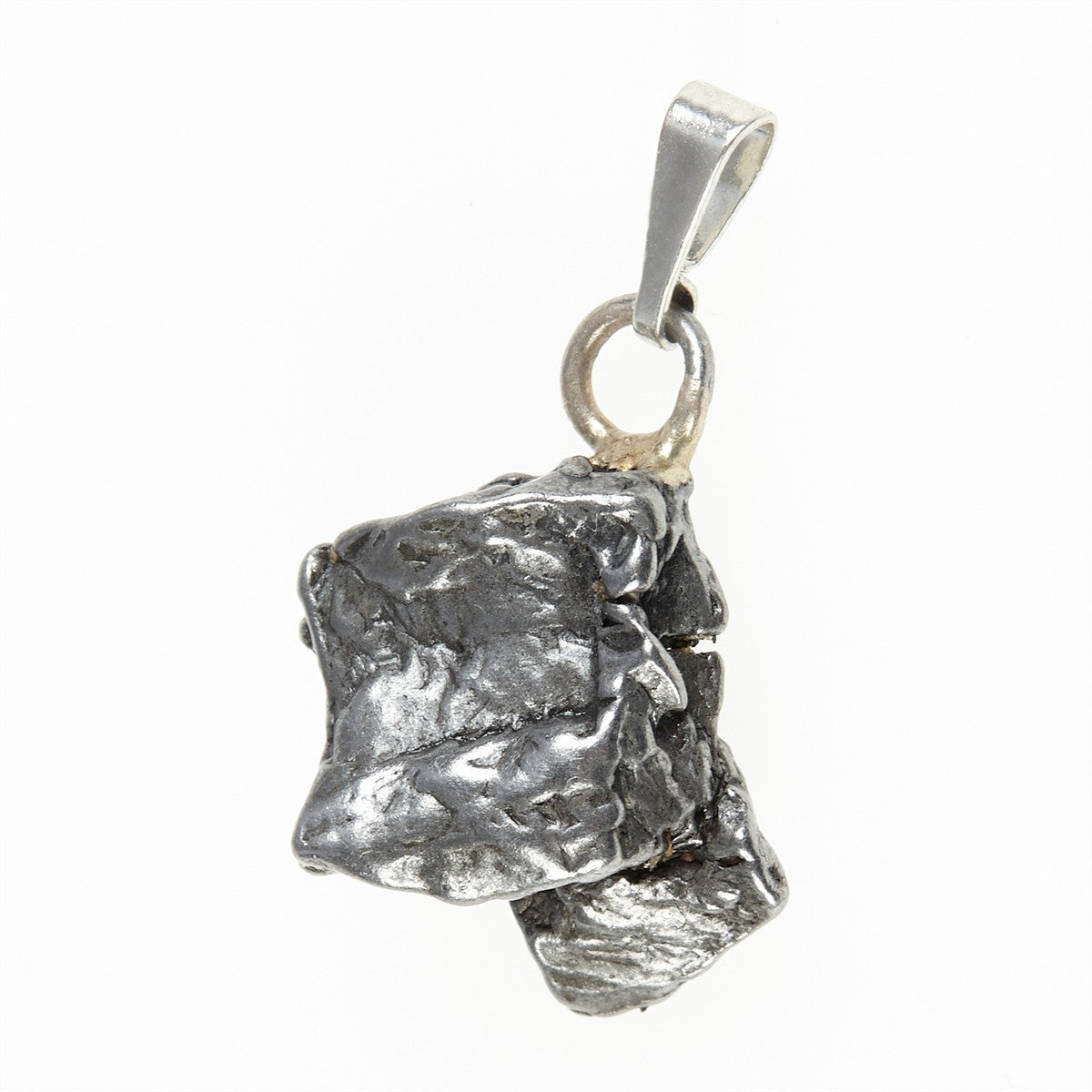 Pendant with meteorite 104