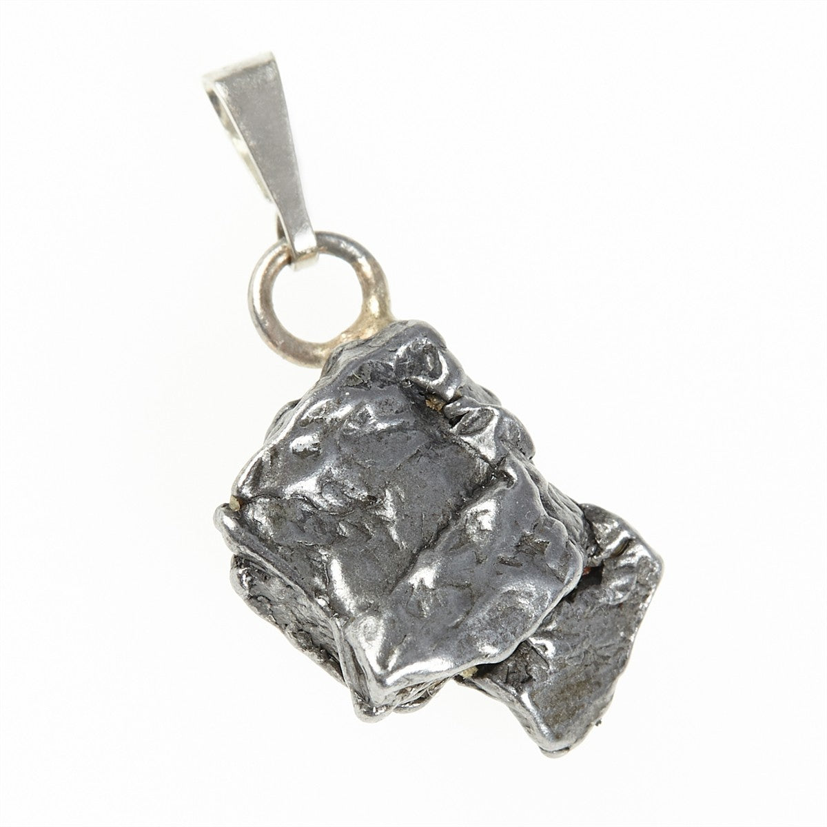 Pendant with meteorite 104