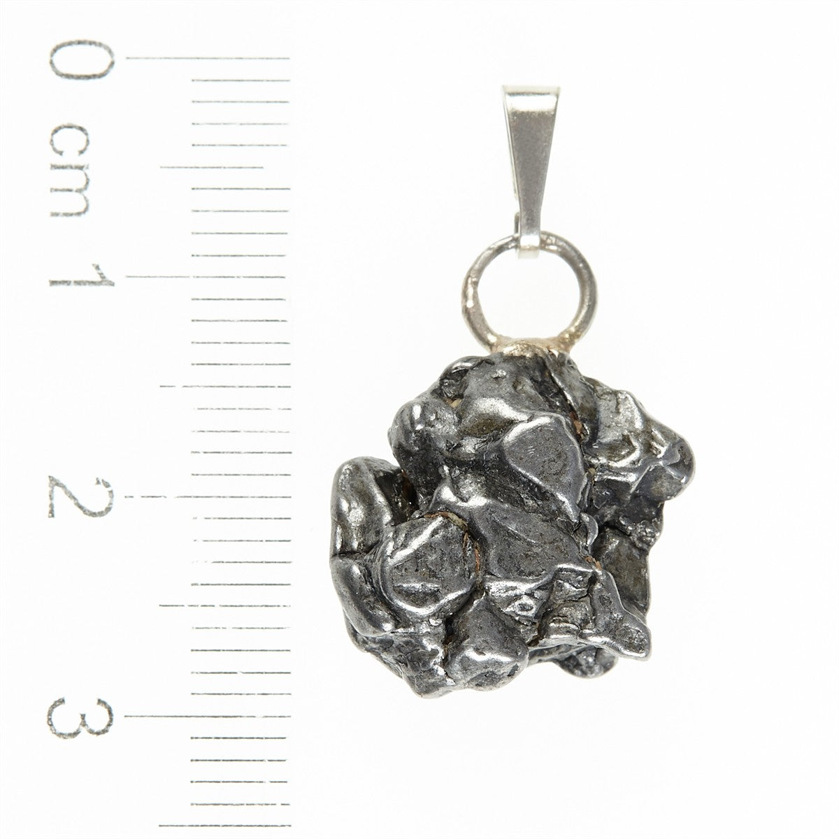 Pendant with meteorite 107