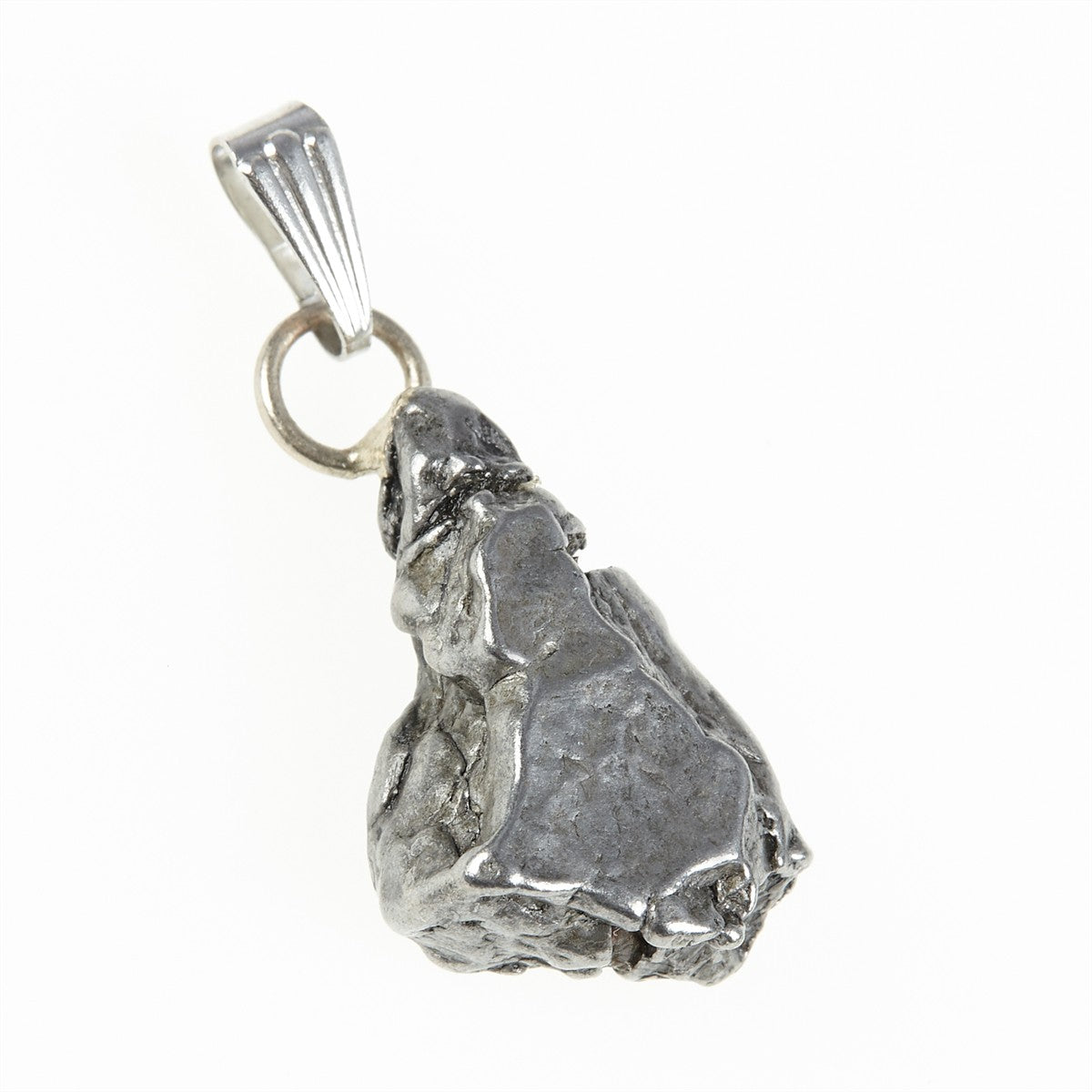 Pendant with meteorite 109