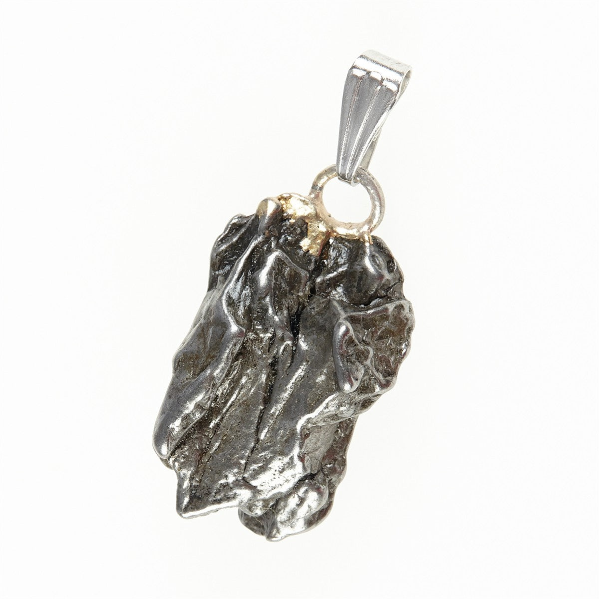 Pendant with meteorite 112