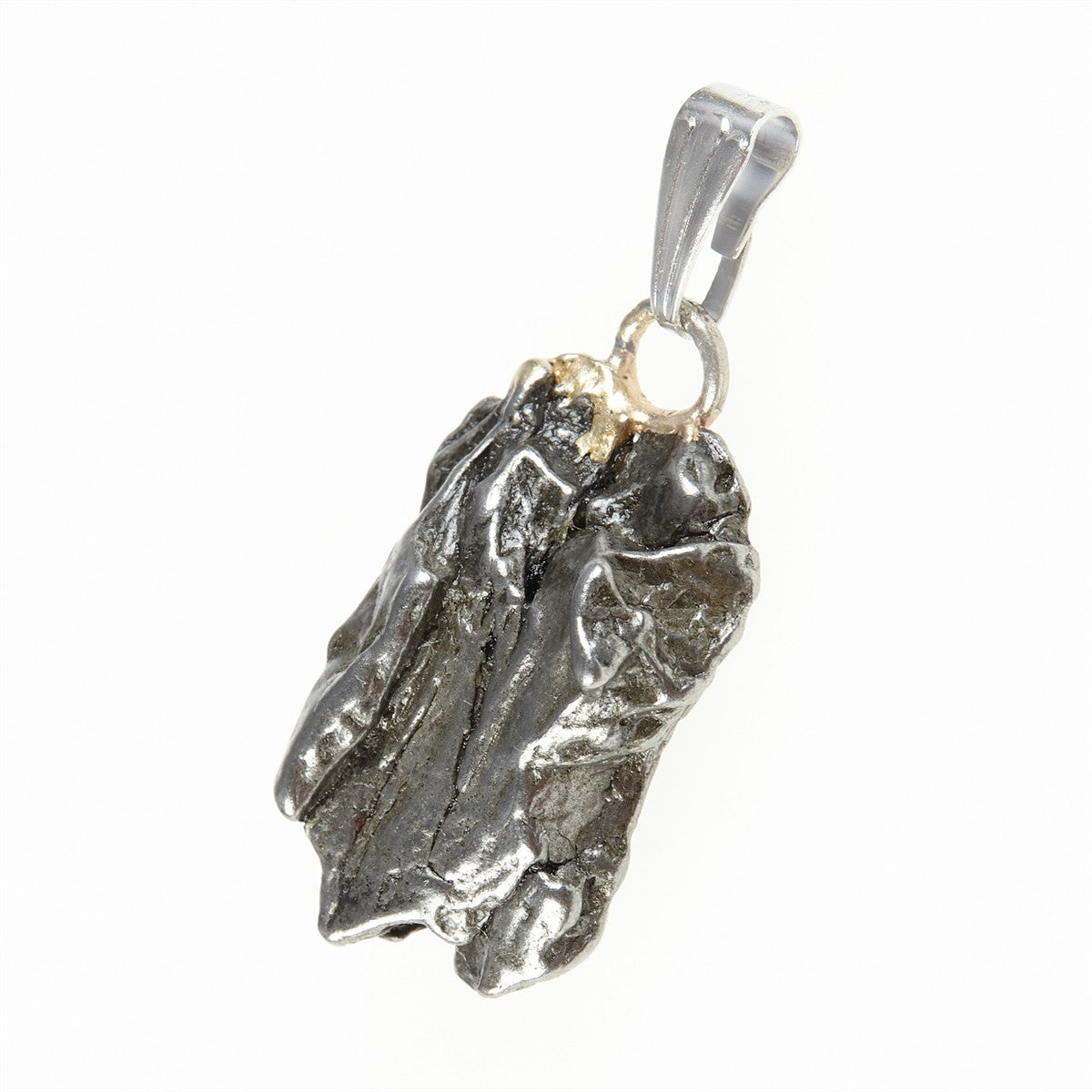 Pendant with meteorite 112