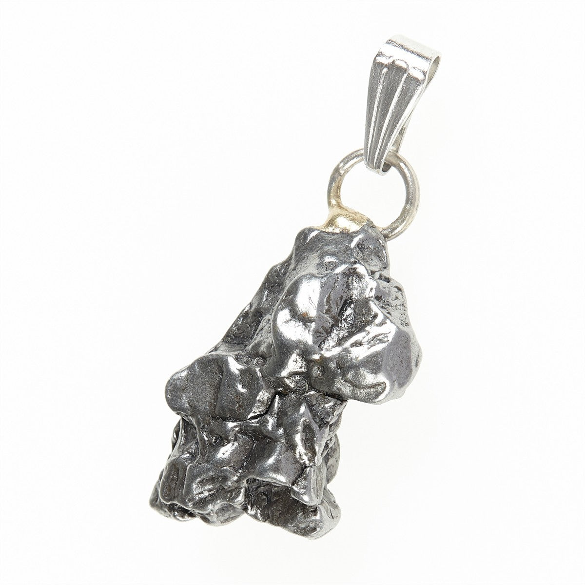 Pendant with meteorite 113