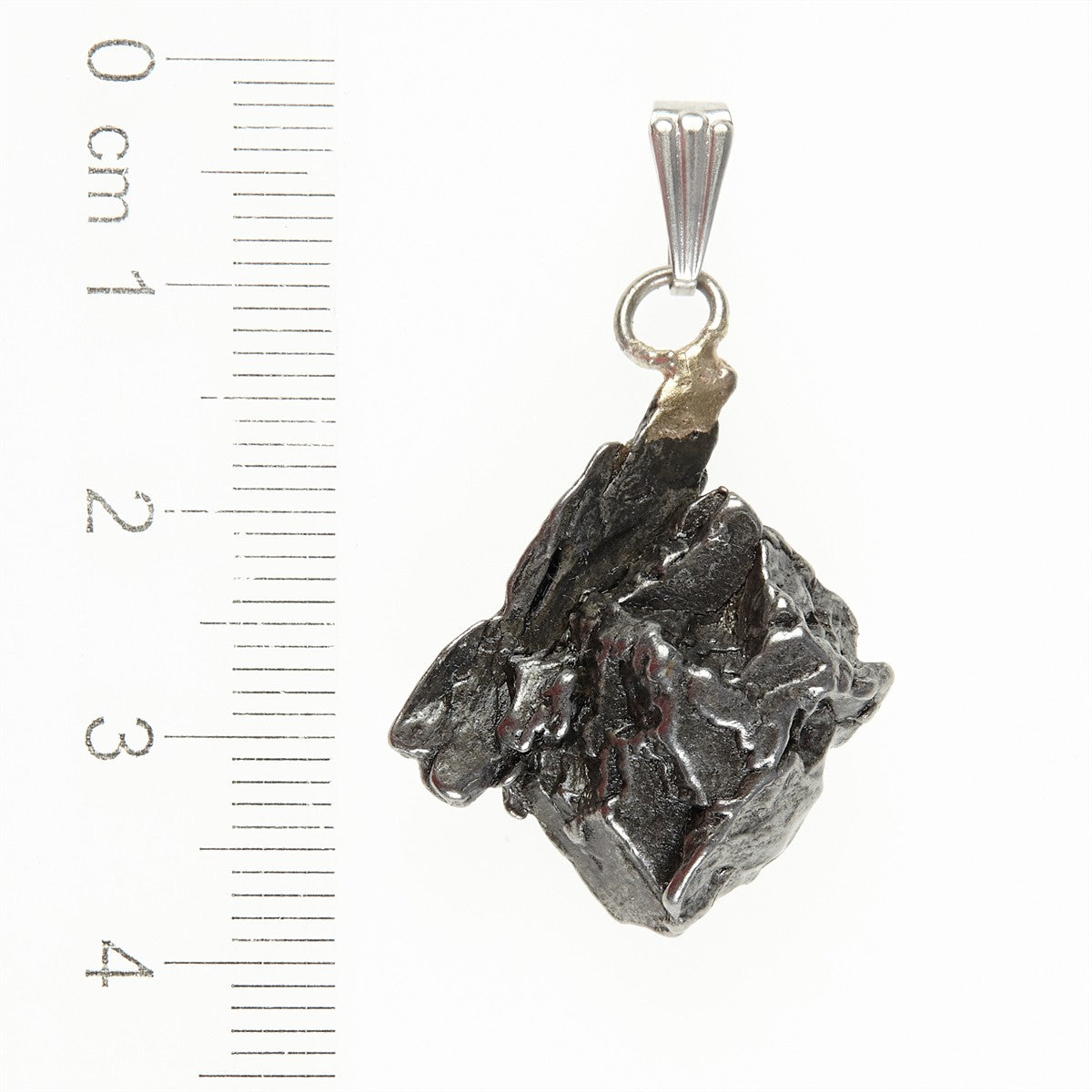 Pendant with meteorite 114