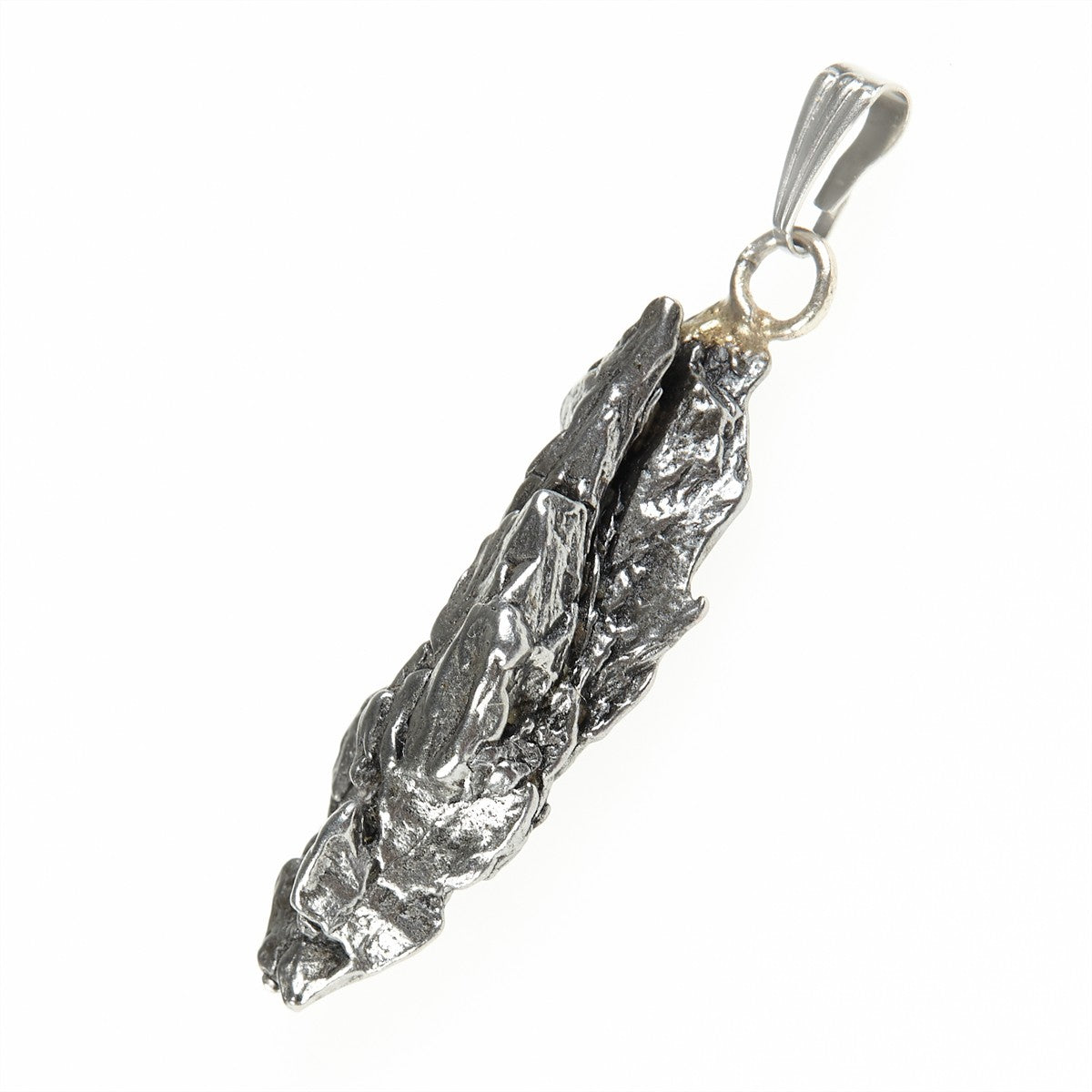 Pendant with meteorite 116