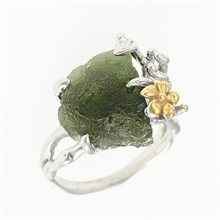 Silver ring with natural moldavite 11441
