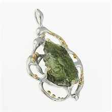 Silver pendant with moldavite 9722