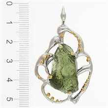 Silver pendant with moldavite 9722