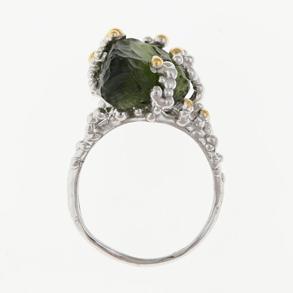 Anello in argento con natural moldavite 9726