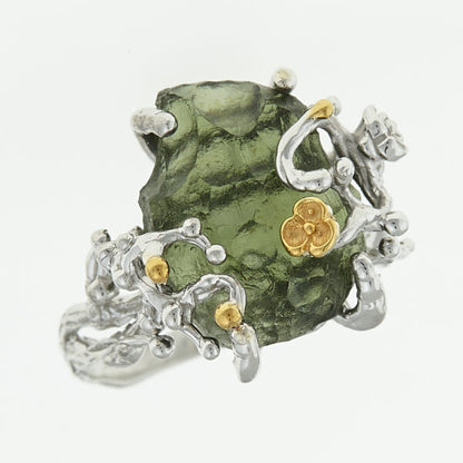 Anello in argento con natural moldavite 9731