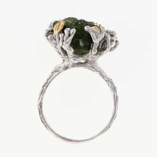 Anello in argento con natural moldavite 9734