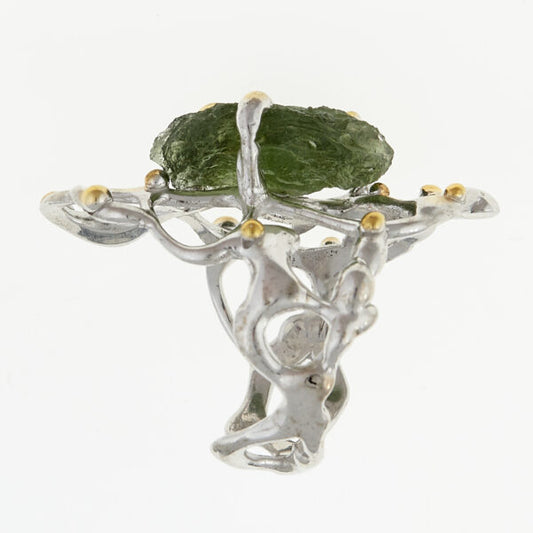 Anello in argento con moldavite naturale