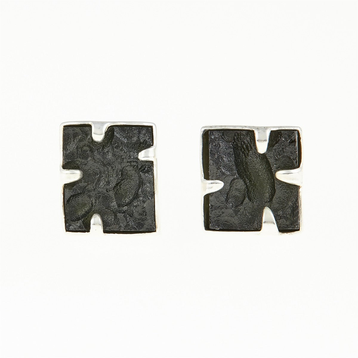 Silver cufflinks with natural moldavites MKU26-004