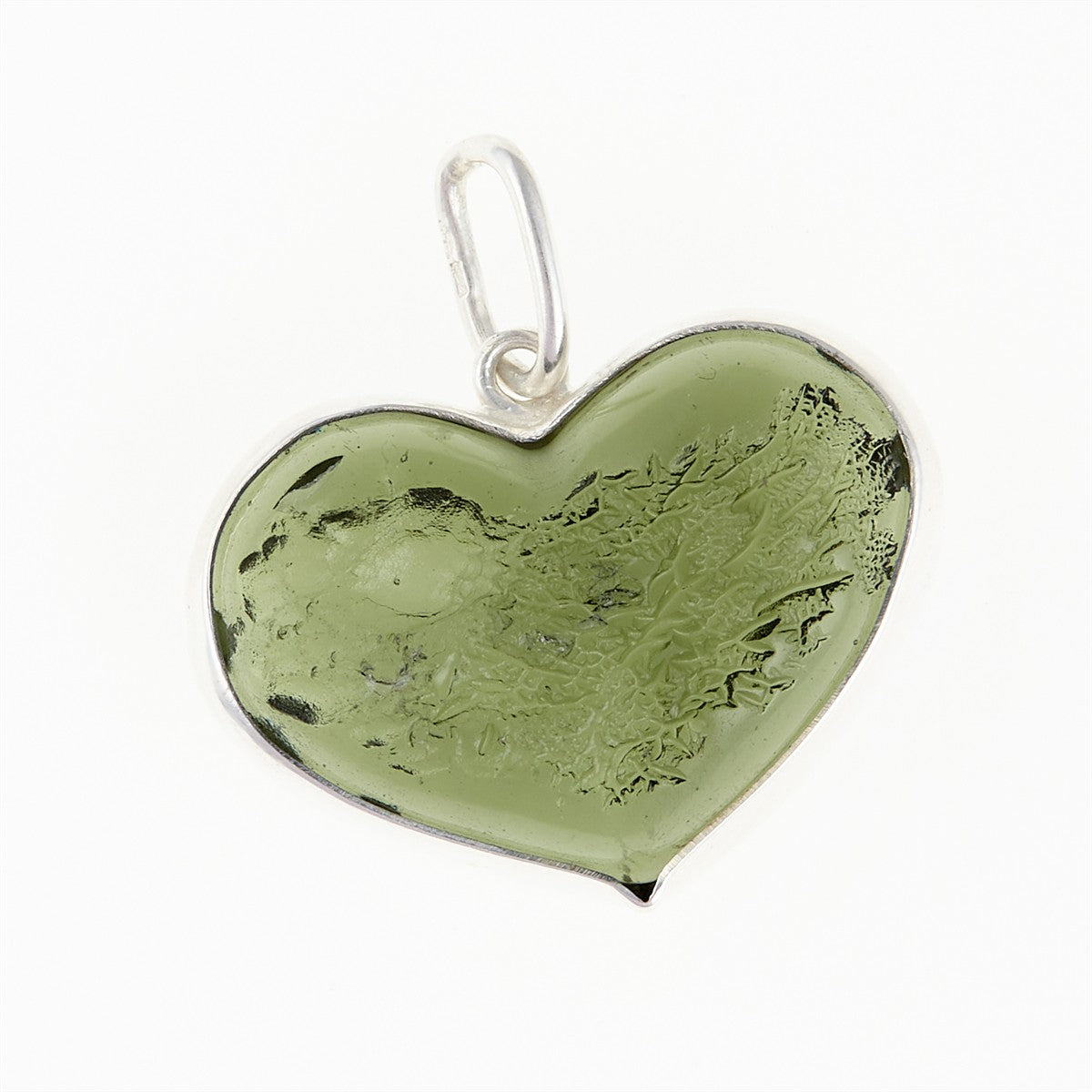 Silver pendant with a moldavite - heart - MKU26-008