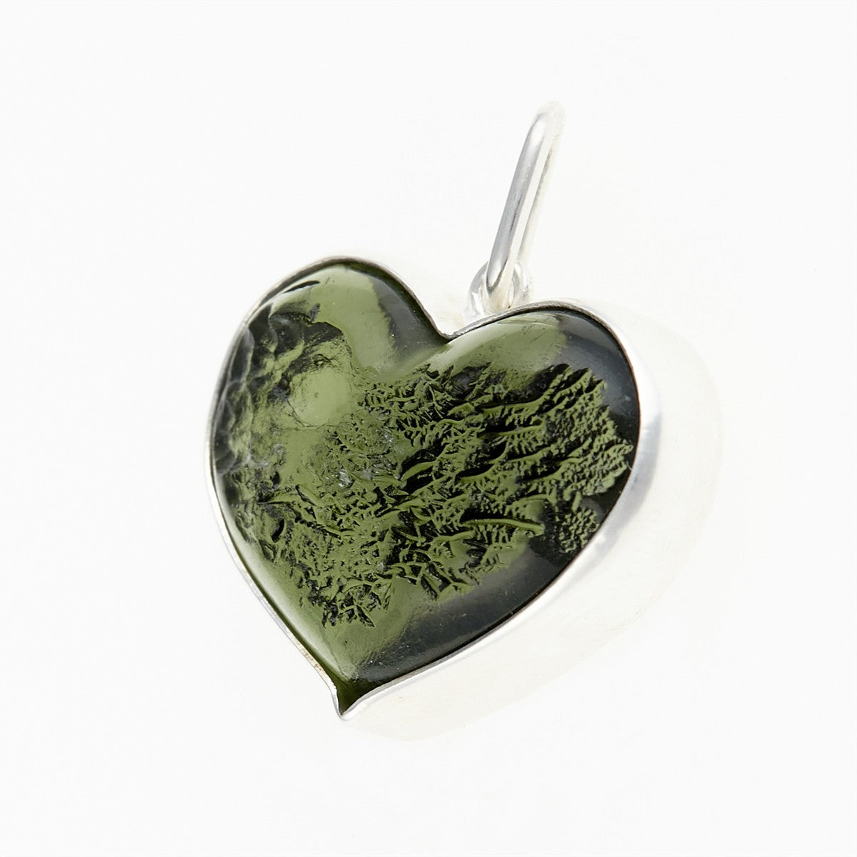 Silver pendant with a moldavite - heart - MKU26-008