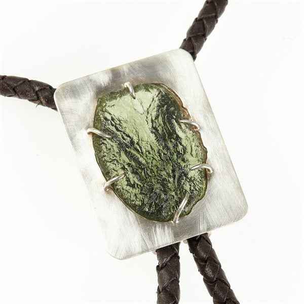 Silver bolo tie with natural moldavite MKUb01