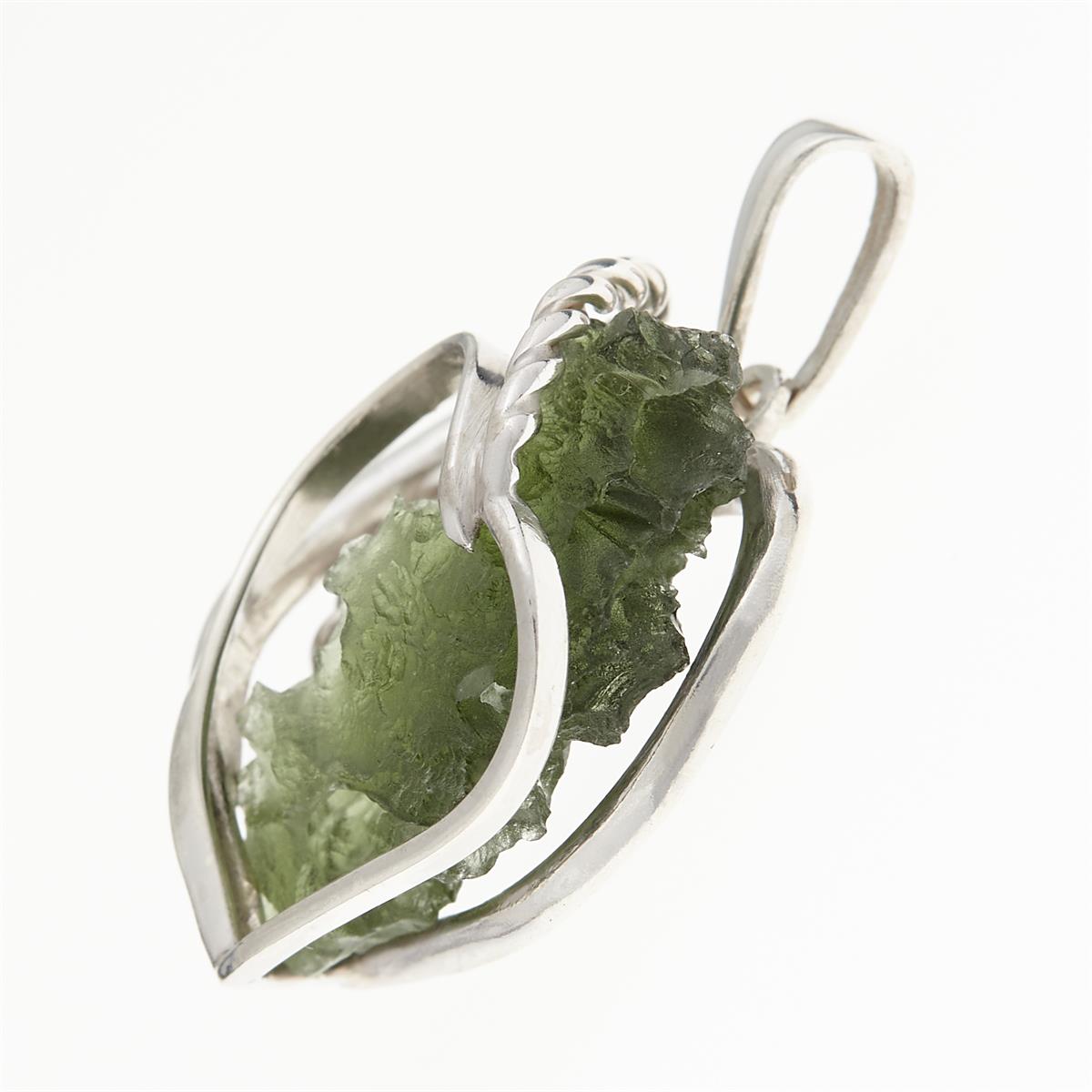 Silver pendant with moldavite - heart 10176
