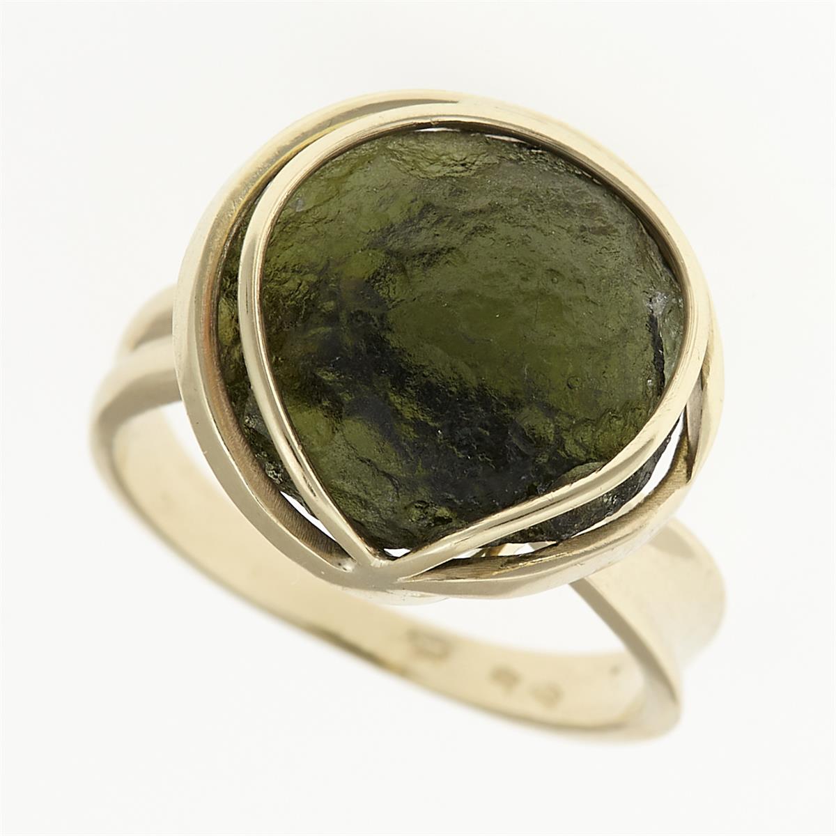 Golden ring with moldavite 10204
