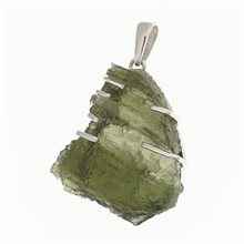 Silver pendant with moldavite 10263