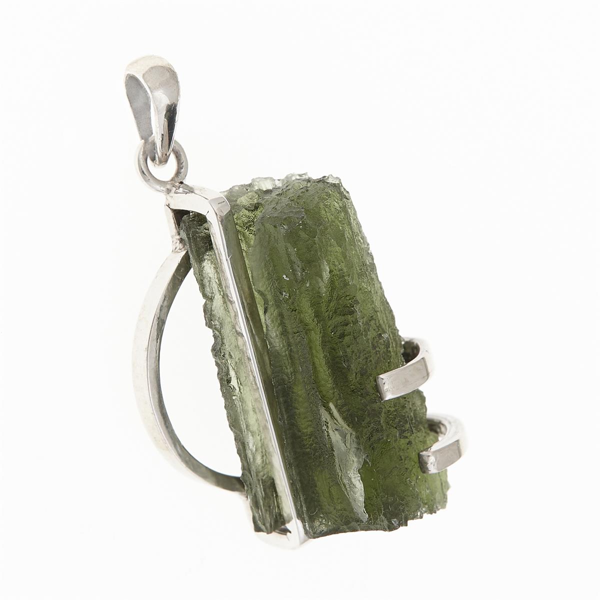 Silver pendant with moldavite 10306