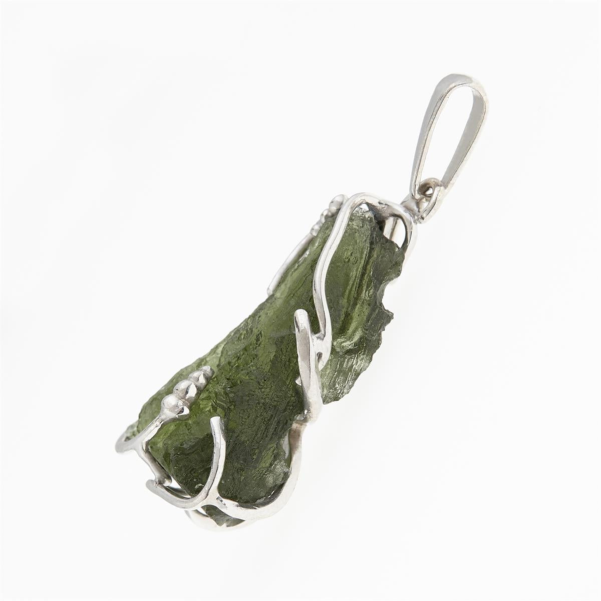 Silver pendant with moldavite 10704