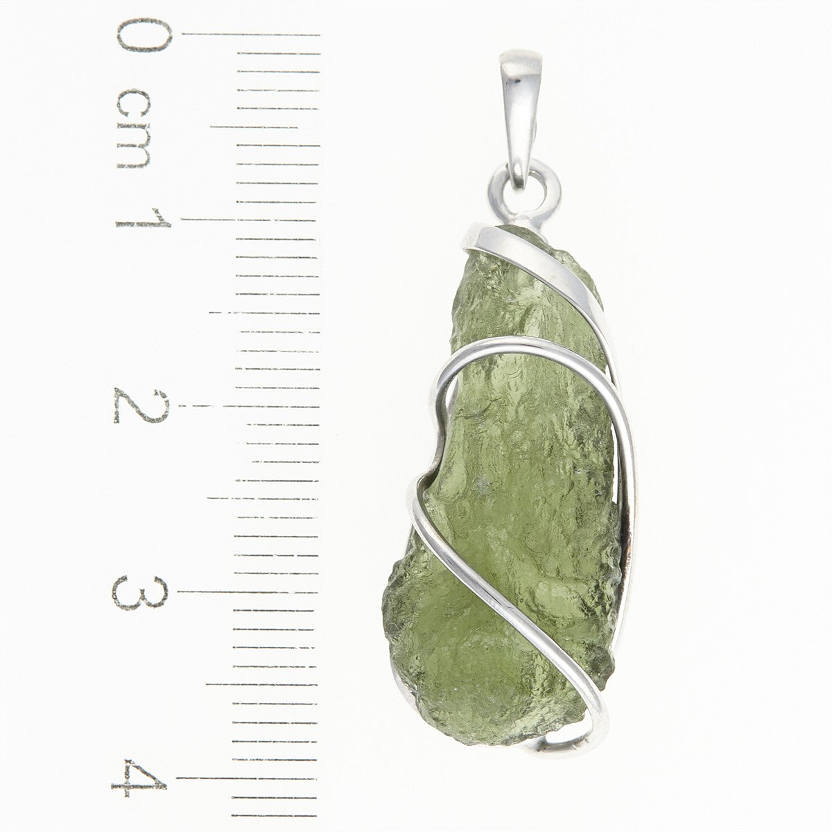 Silver pendant with a moldavite MS12506