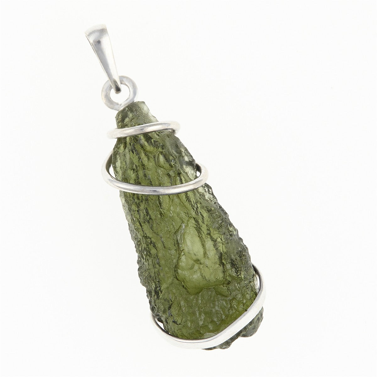 Golden pendant with a moldavite MS12511