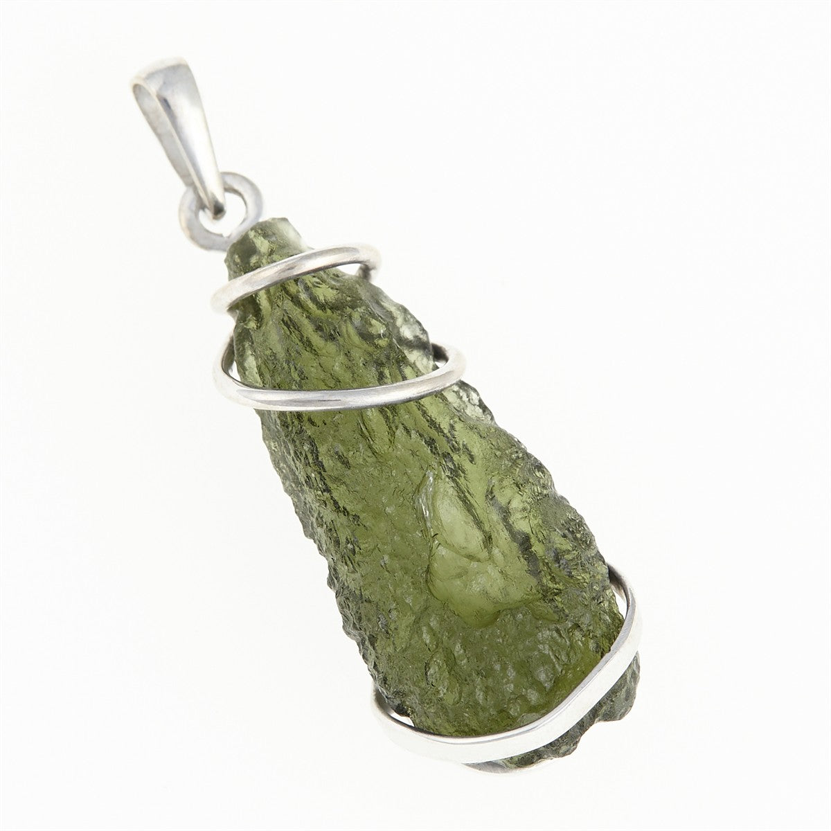 Golden pendant with a moldavite MS12511