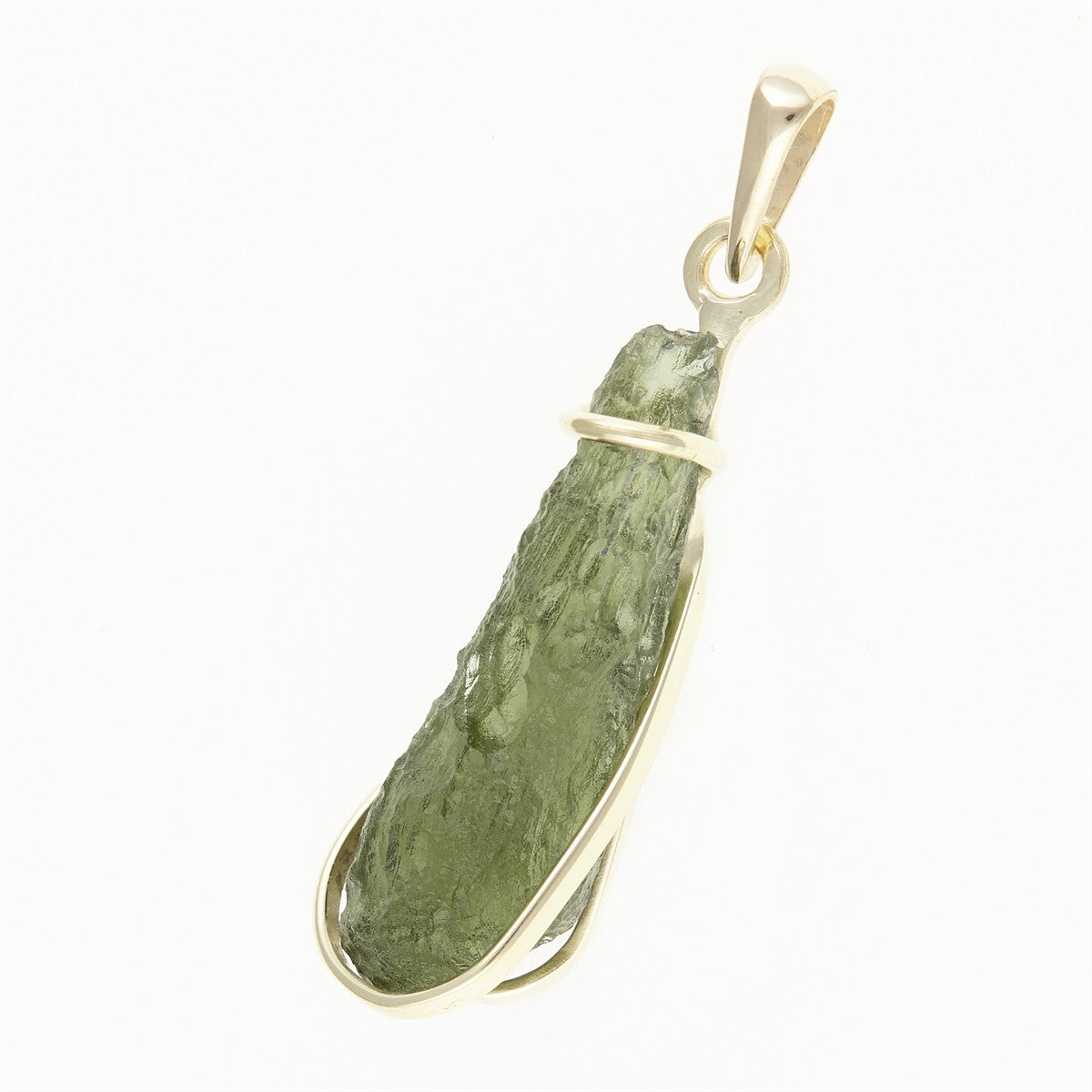 Golden pendant with a moldavite MS12519