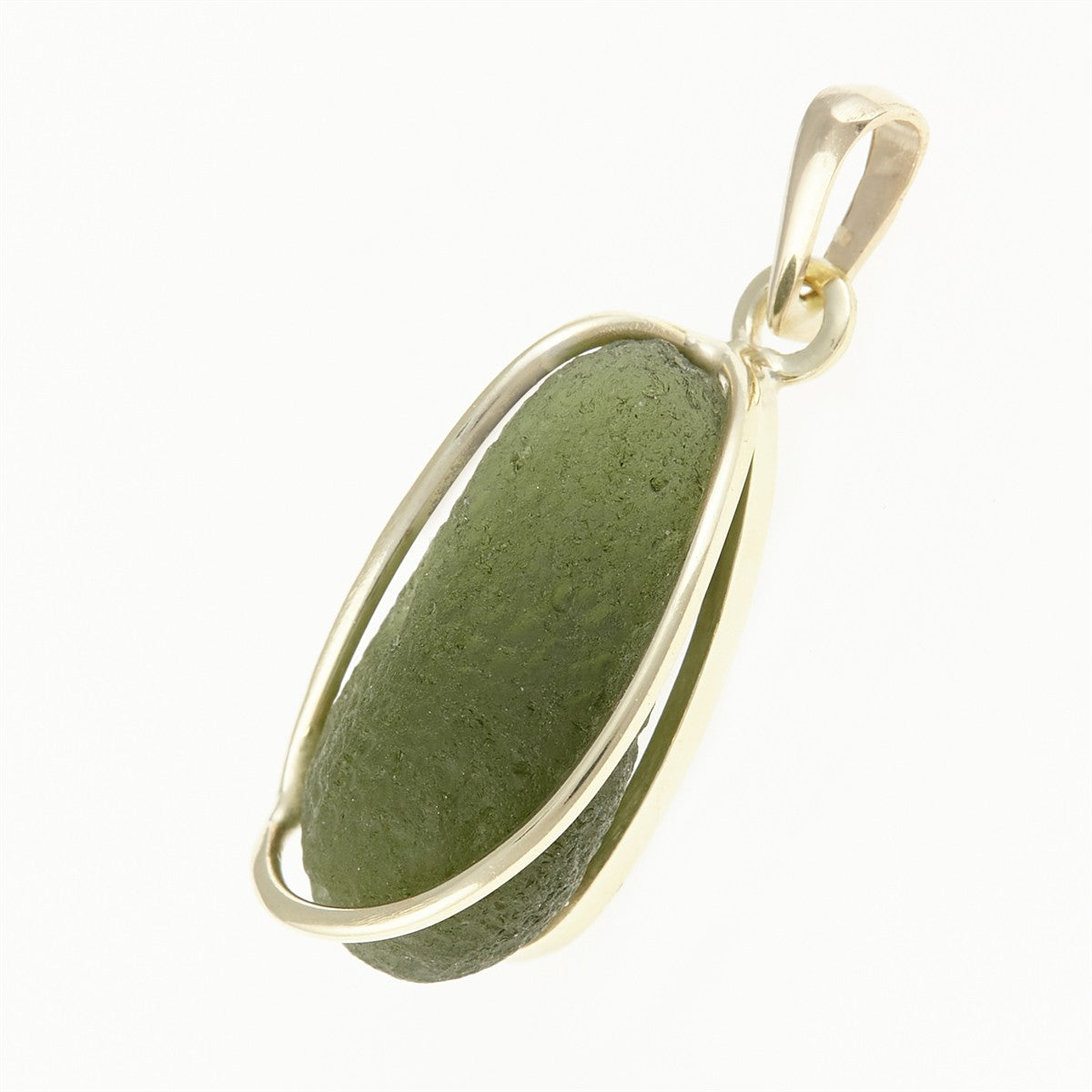Golden pendant with a moldavite MS12521
