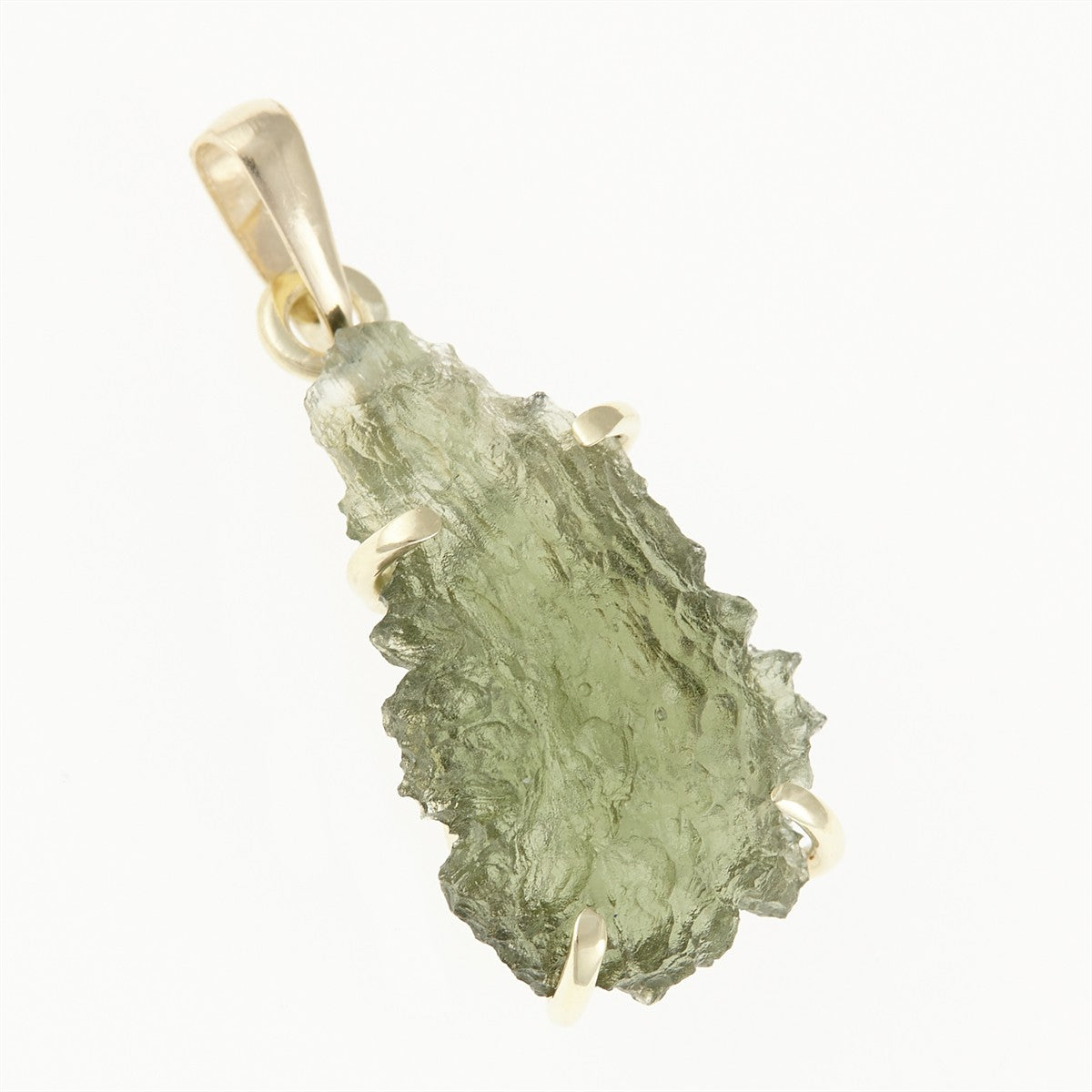 Golden pendant with a moldavite MS12523